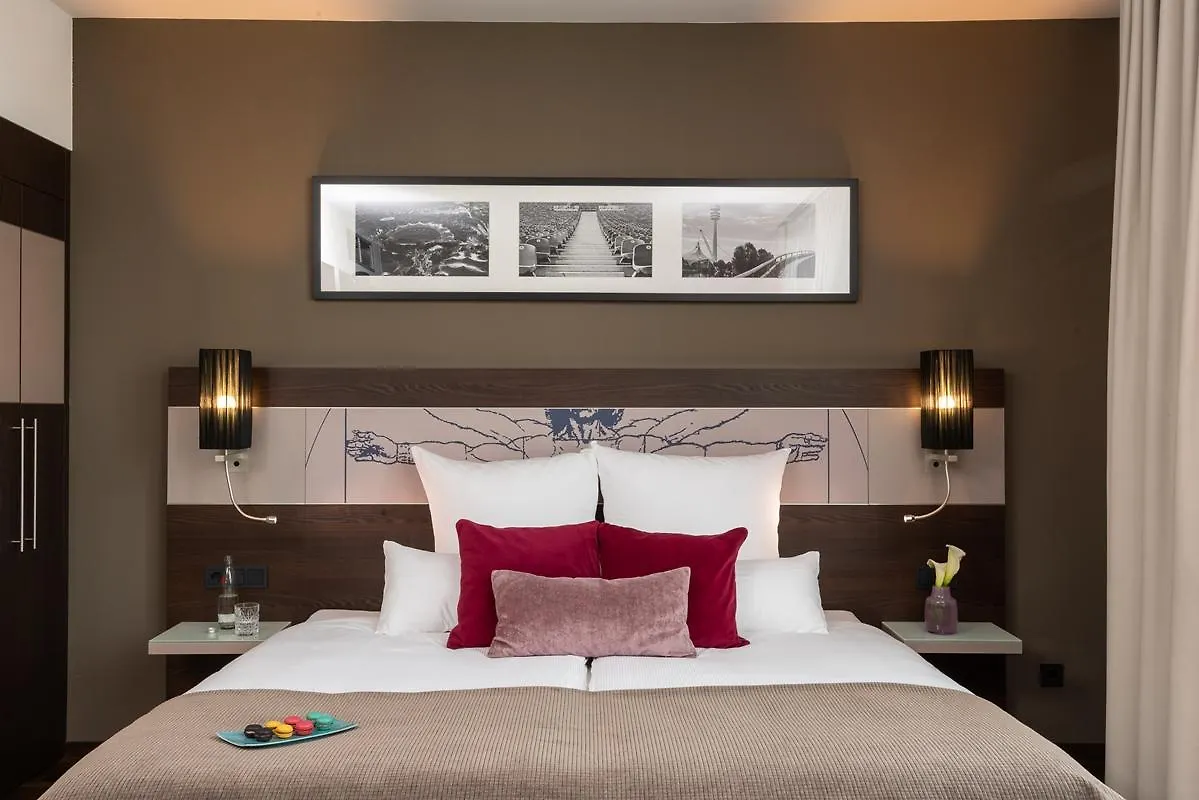 Leonardo Royal Hotel München 4*,