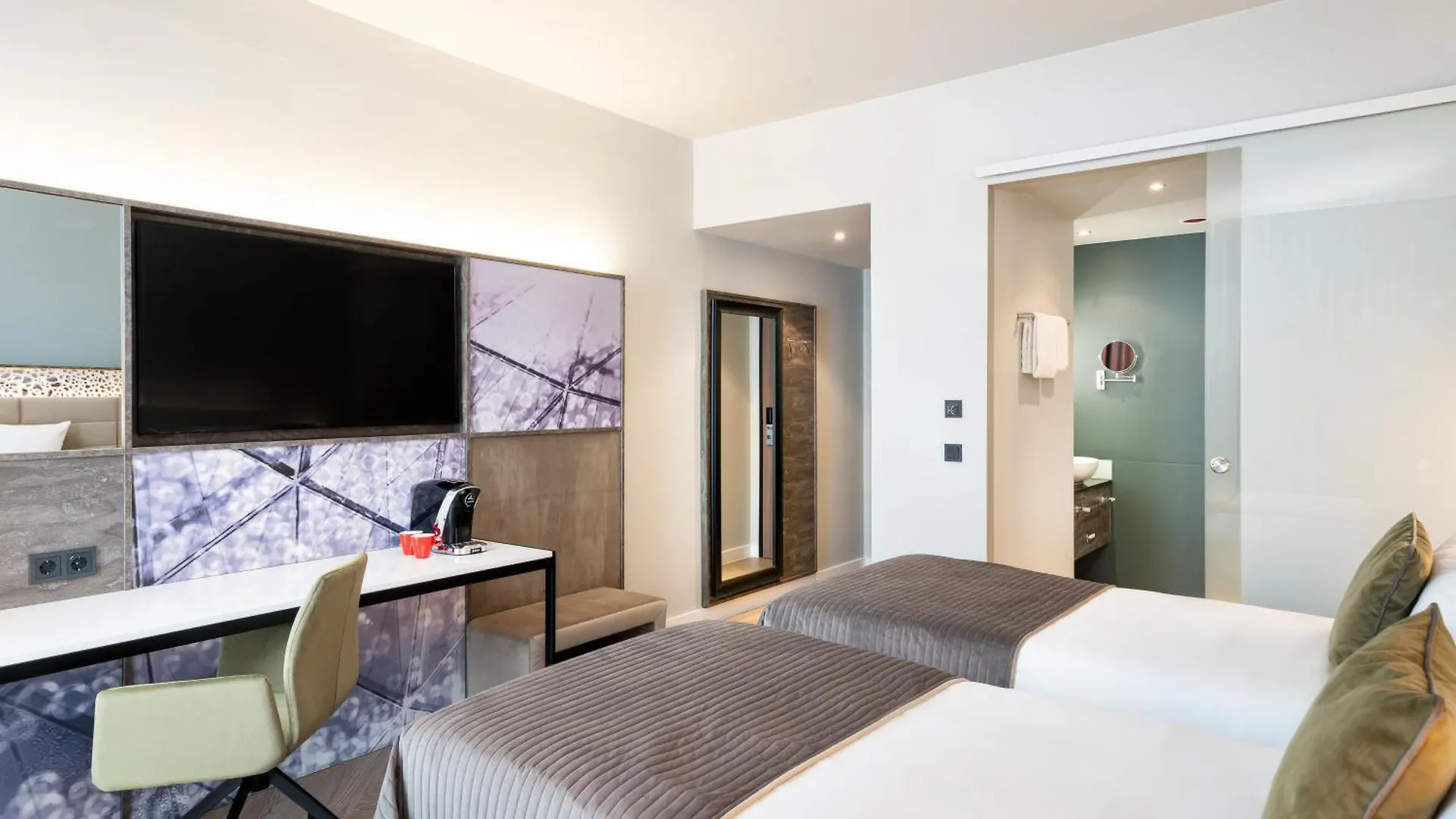 Leonardo Royal Hotel München